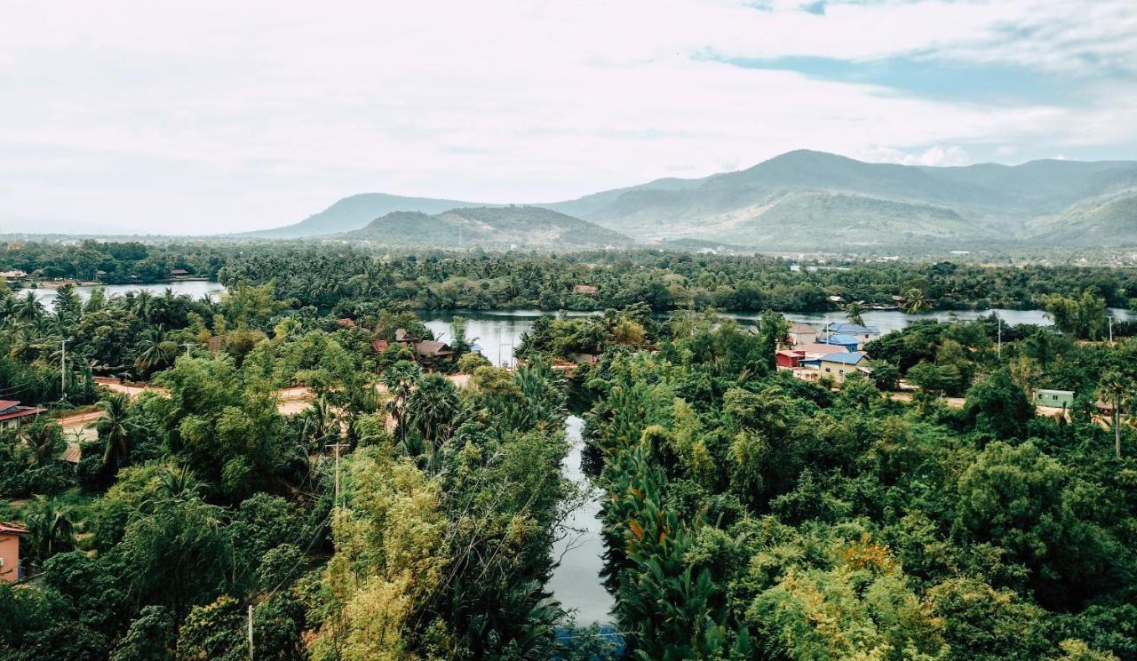 Nary Garden Hotel Kampot Eksteriør billede